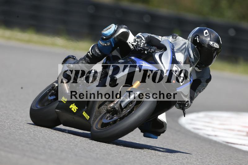 Archiv-2025/48 25.08.2025 Cornu Master School ADR/rot-rouge/24